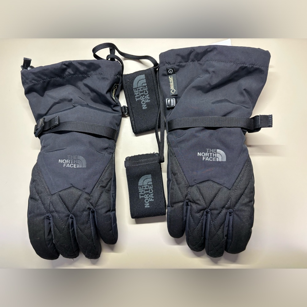 North face Gore Tex snow gloves women’s size M